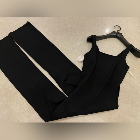 New SPANX Booty Boost Jumpsuit In Black Size XS - Picture 4 of 16